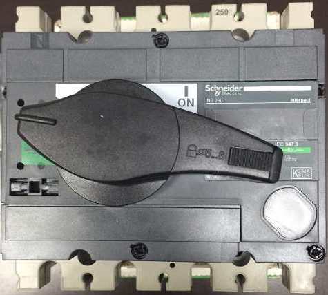 Compact INS/INV от Schneider Electric