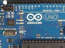 10 интересных проектов для Arduino 