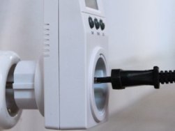 Полезные дополнительные устройства в розетку