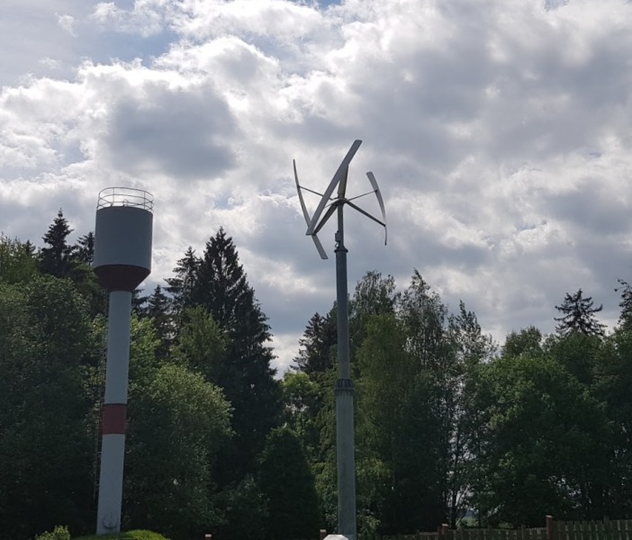 Вертикальный ветрогенератор с ротором Дарье