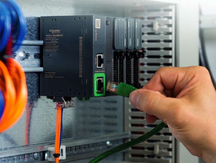 ПЛК Schneider Electric